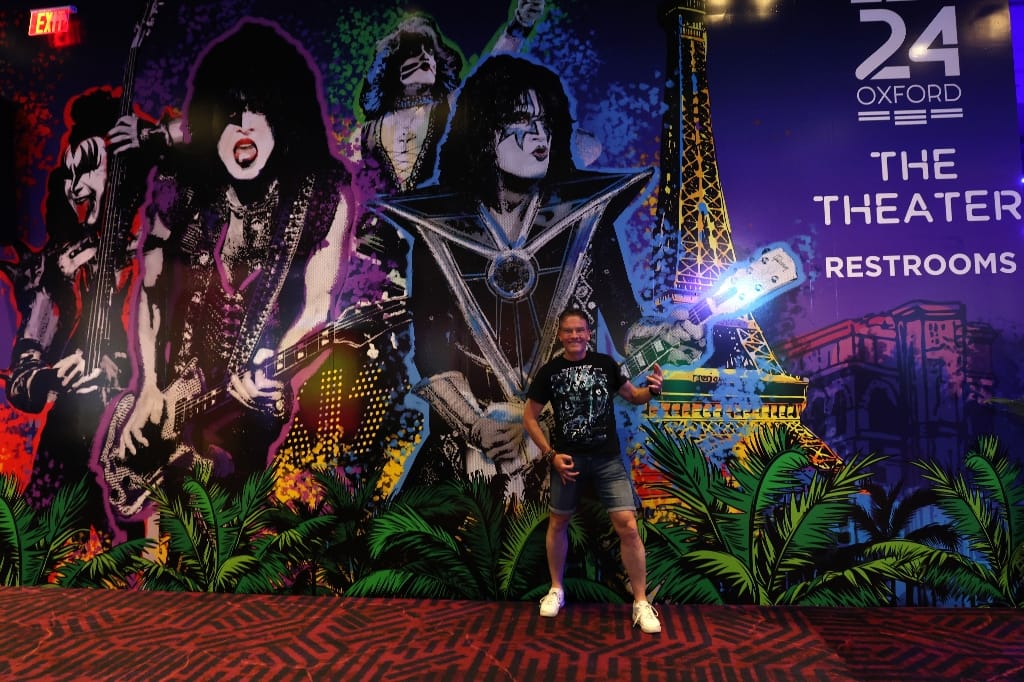 KISS KRUISE Land Locked in Vegas LasVegas USA Amerika Virgin Hotel