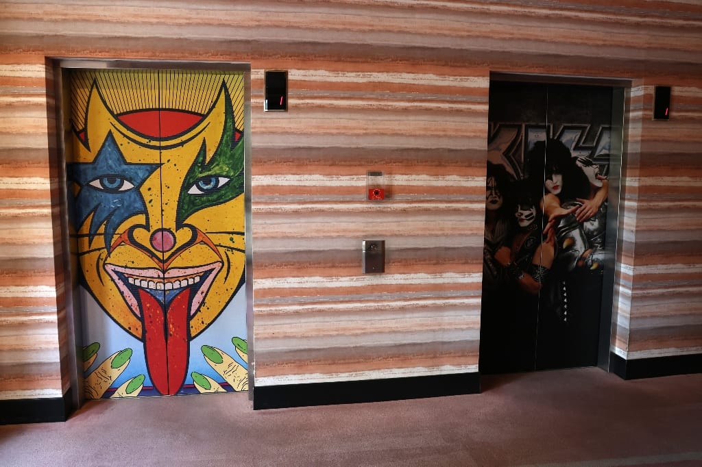 KISS KRUISE Land Locked in Vegas LasVegas USA Amerika Virgin Hotel