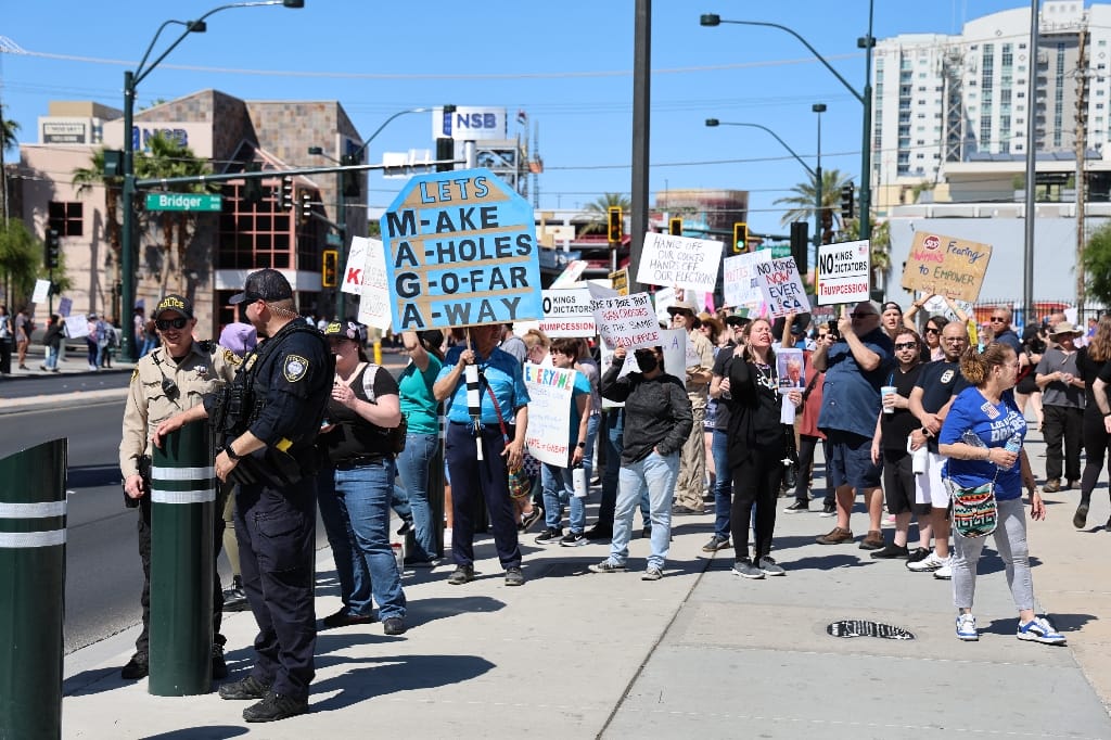 Amerika USA rondreis Las Vegas Death Valley Zion NP Grand Canyon Bryce Canyon Page Route66 Selfdrive Never Stop Travelling