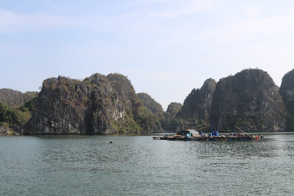 Vietnam Halong Bay
