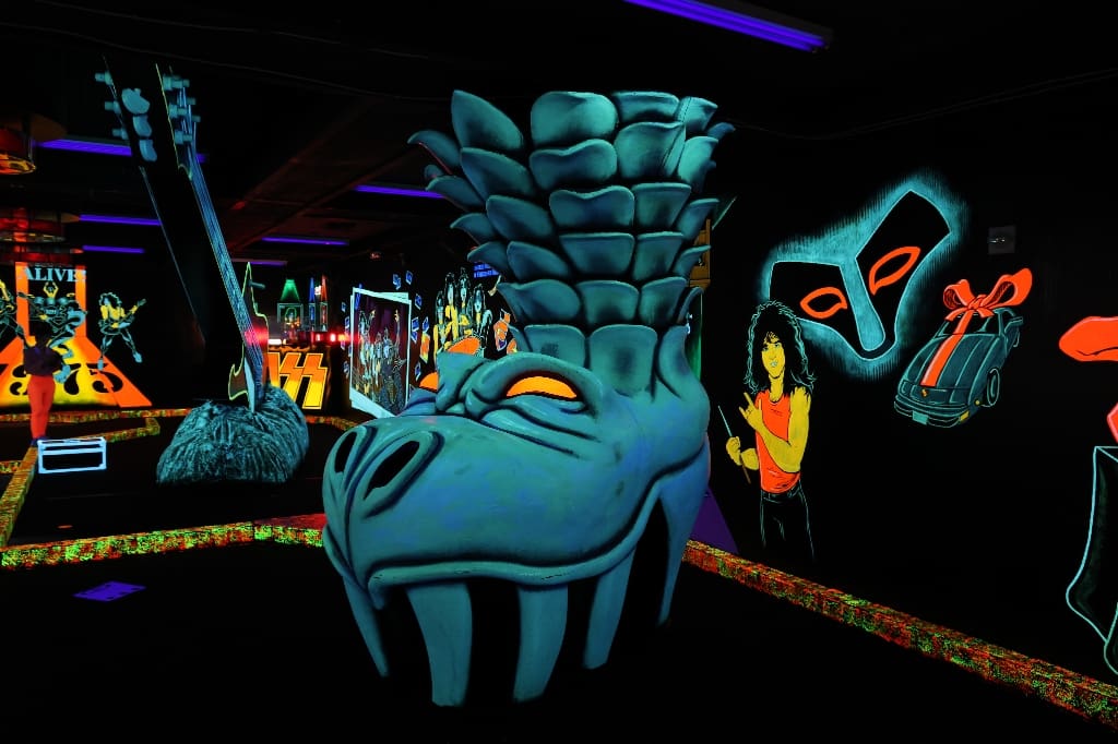 KISS KRUISE Land Locked in Vegas LasVegas USA Amerika KISS WORLD Rio Hotel KISS mini golf