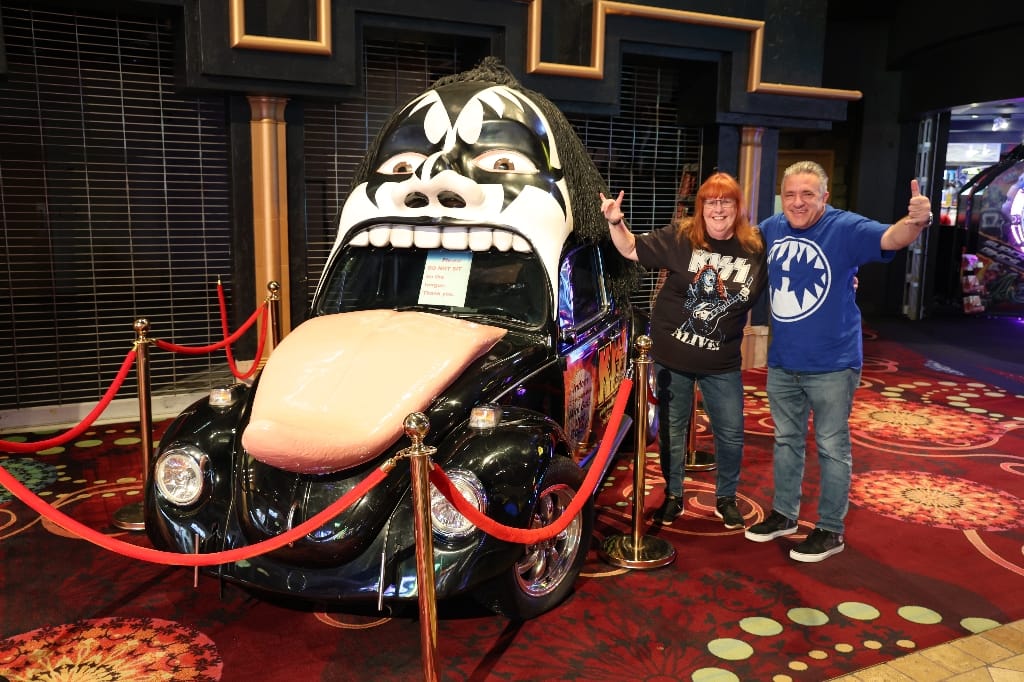 KISS KRUISE Land Locked in Vegas LasVegas USA Amerika KISS WORLD Rio Hotel KISS mini golf