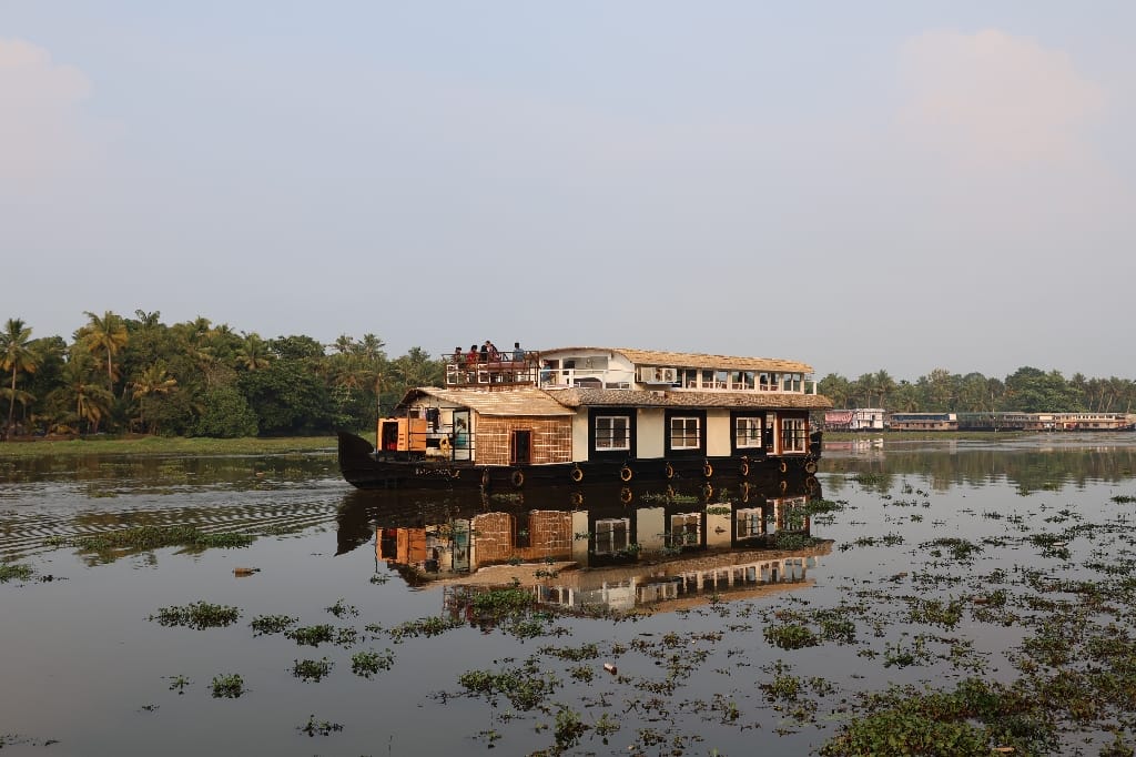 Rondreis India Maatwerkreizen Never Stop Travelling Delhi Mumbai Udaipur Taj Mahal Agra Jaipur Kerala Jodhpur Avontuurlijk Azië