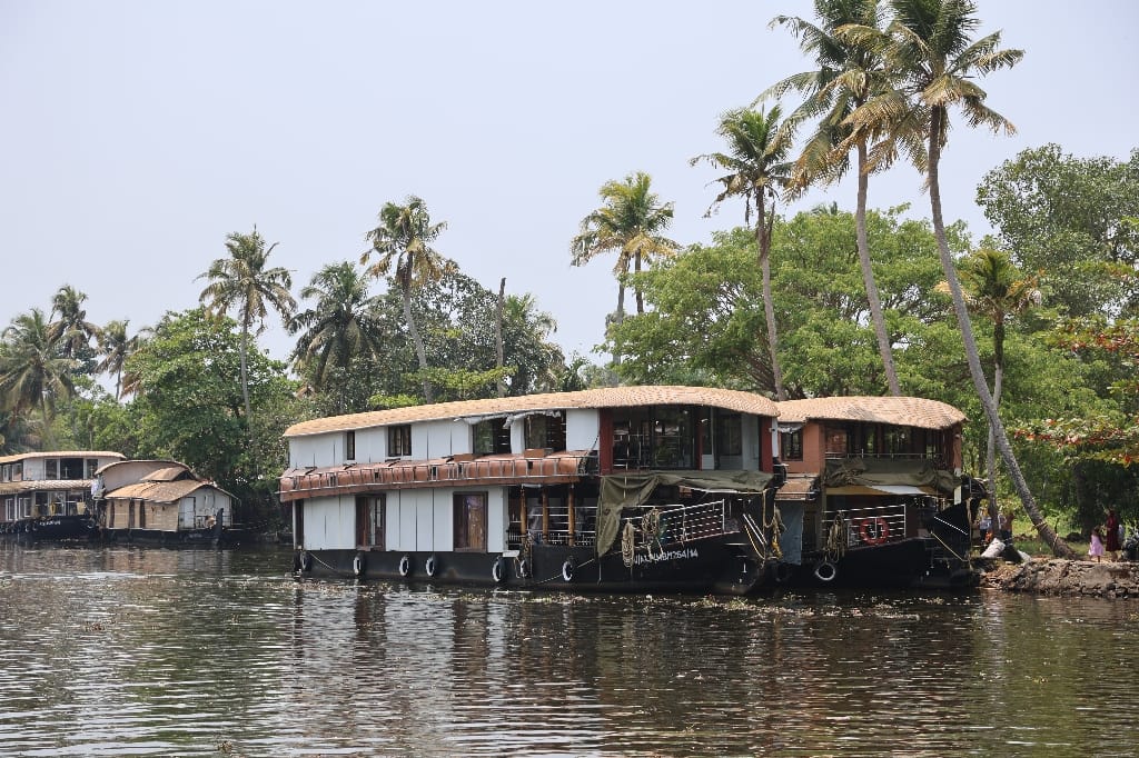 Rondreis India Maatwerkreizen Never Stop Travelling Delhi Mumbai Udaipur Taj Mahal Agra Jaipur Kerala Jodhpur Avontuurlijk Azië