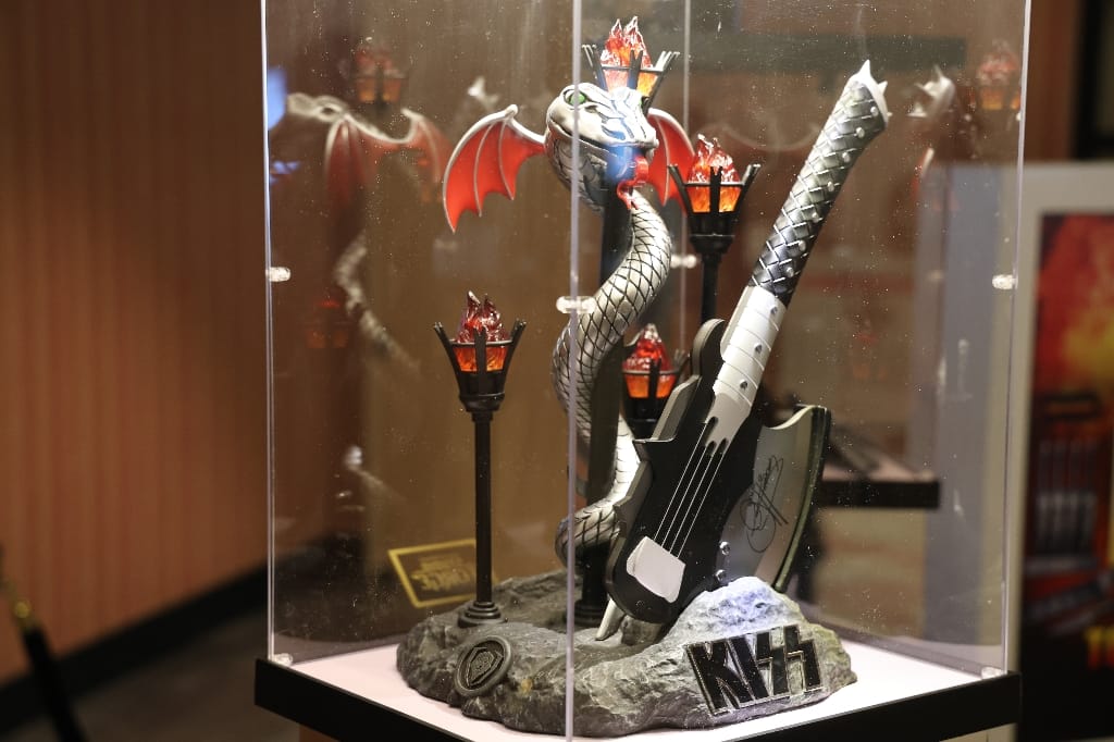 KISS KRUISE Land Locked in Vegas LasVegas USA Amerika Virgin Hotel